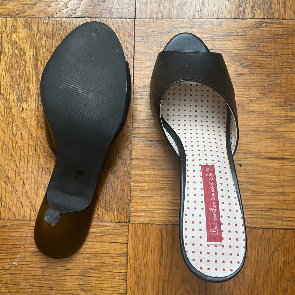 Hindy Classic B.A.I.T footwear 1950’s style mule